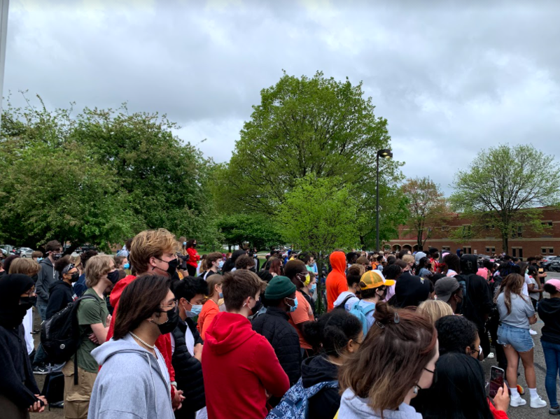 Student led walk out with 200 participants. Photo courtesy of Chloe Carnes
