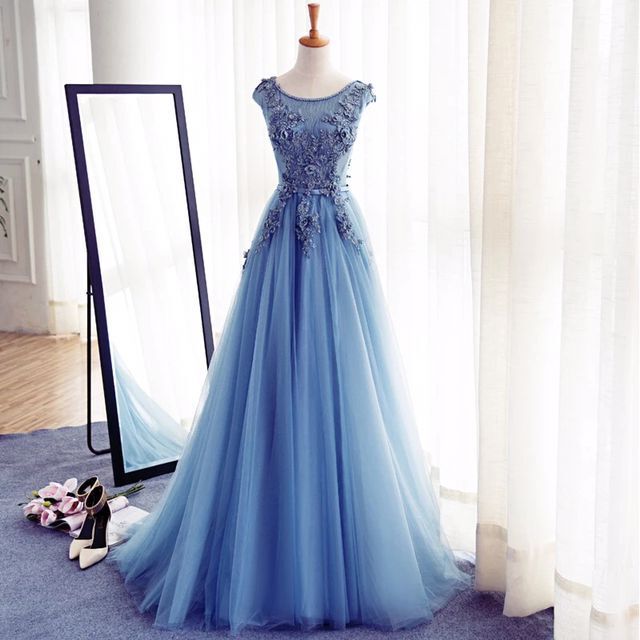 Obtaining a decent prom dress can present a challenge for many people.